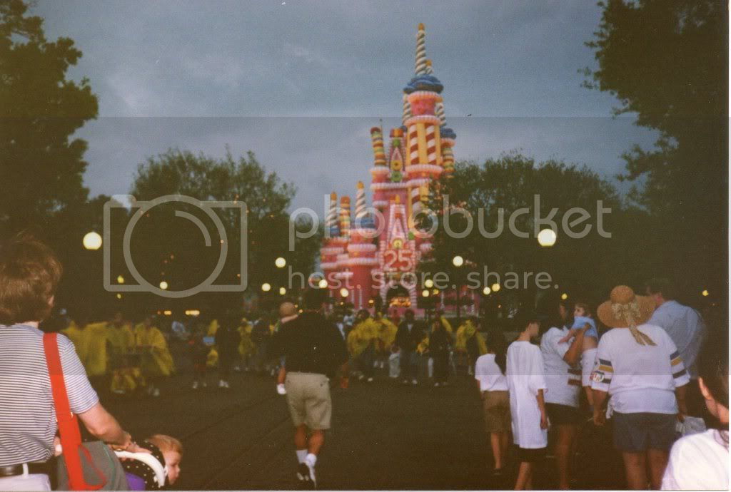Walt Disney World 1997; the pink 25th birthday cake!